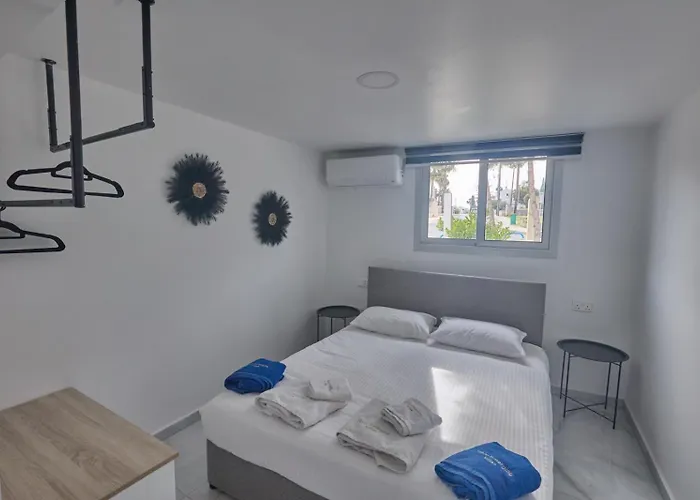 Gold Emerging Villas Ltd Apart 1